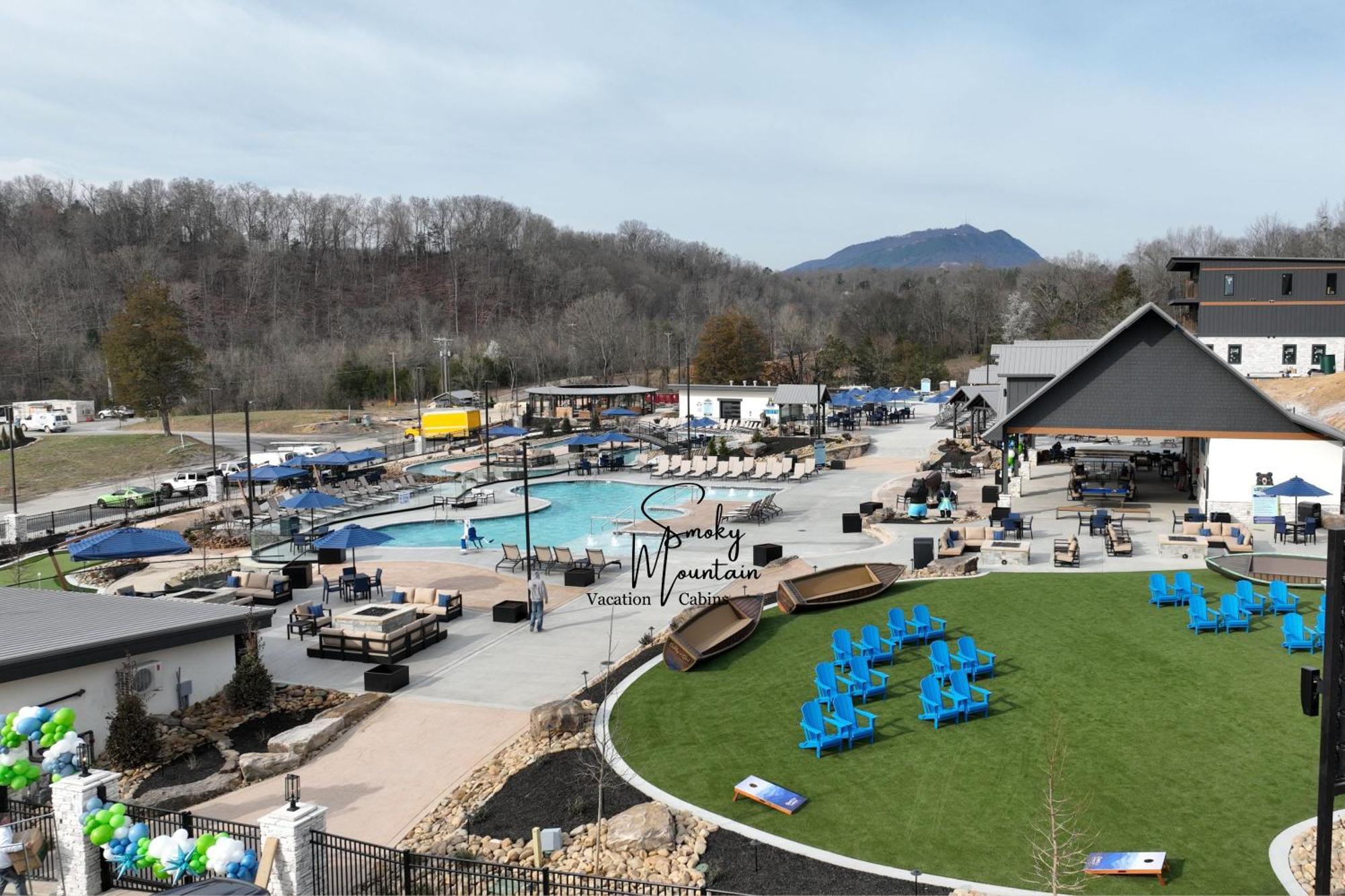 Mountain Plunge Villa Pigeon Forge Exterior photo